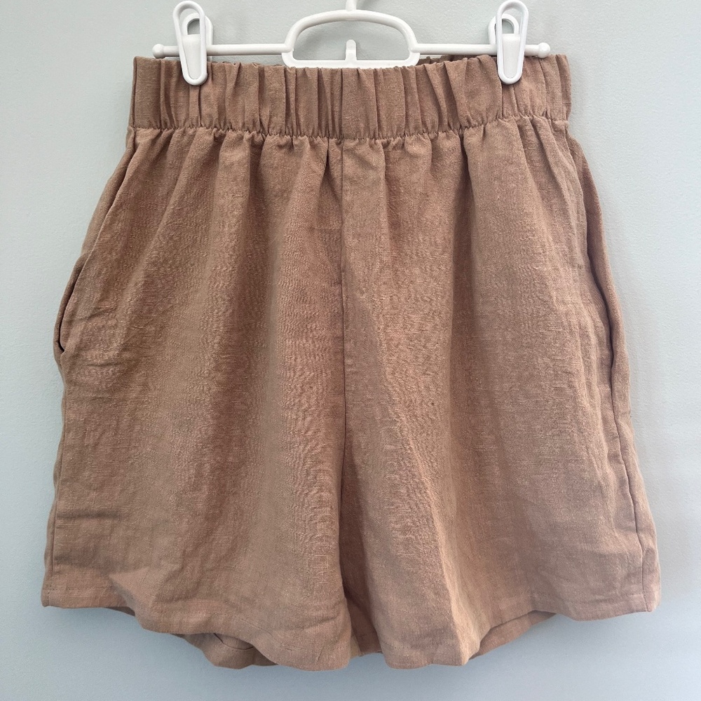 Peplum Co Lana Shorts in XS - Latte